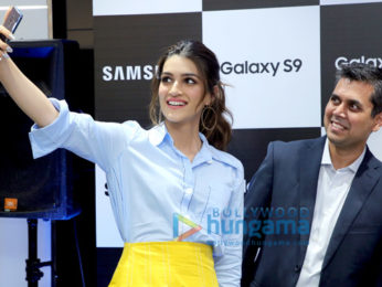 Kriti Sanon snapped at Samsung launch event