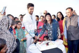 Kunal Kapoor snapped at Wadia Gold Cup 2018 with Wadia Hospital patients