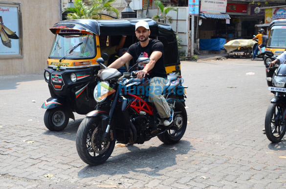 Kunal Khemu snapped riding a bike in Bandra