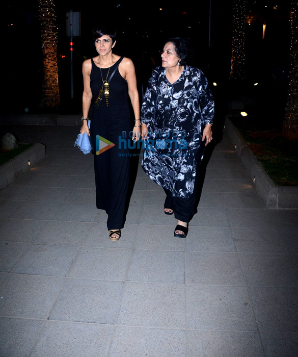 mandira bedi with mom spotted at yauatcha bkc 1