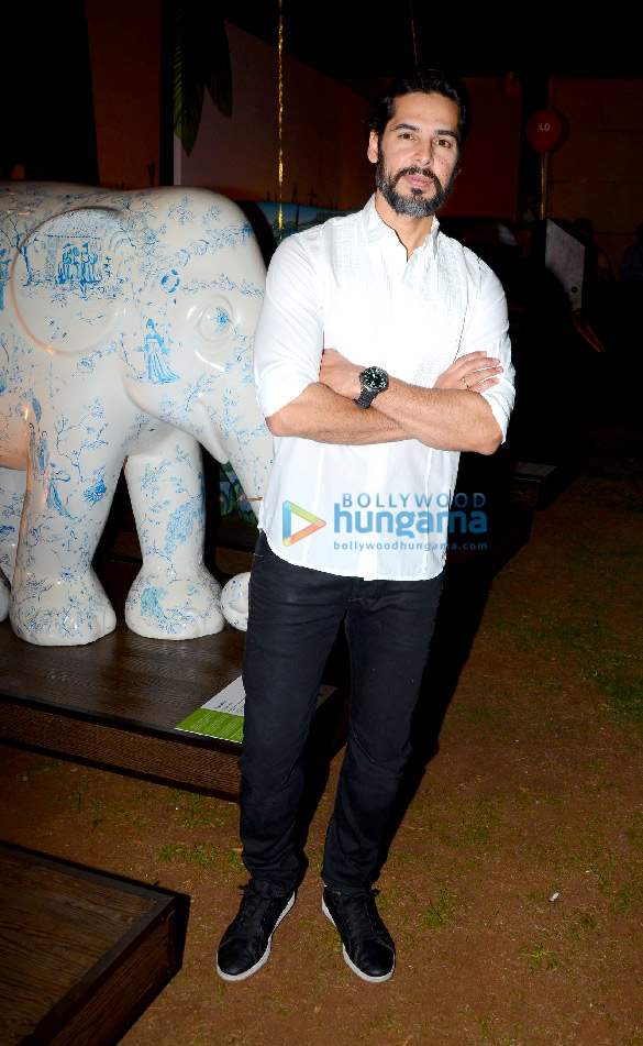 nushrat barucha sophie choudry kiara advani and manish malhotra snapped at help the hathi campaign event 7