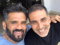 OMG! Akshay Kumar and Suniel Shetty have a Hera Pheri reunion and it is making everyone nostalgic