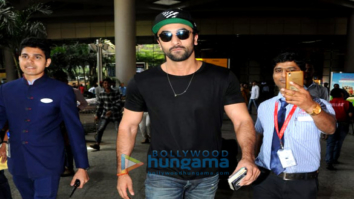 Pooja Hegde, Tamannaah Bhatia and others snapped at the airport
