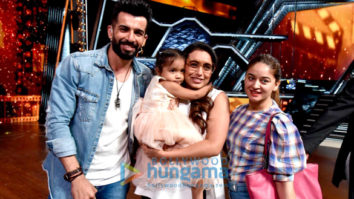 Rani Mukerji on the sets of DID Lil’ Masters