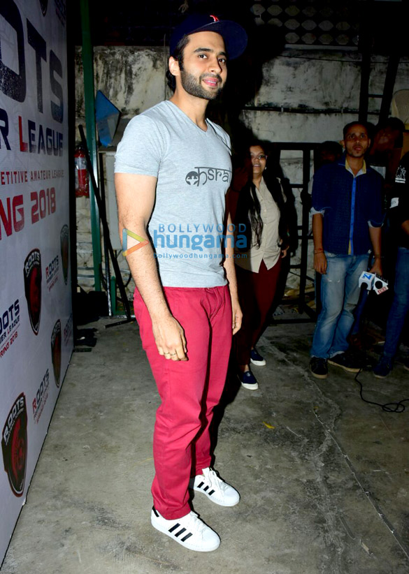 ranveer singh and others snapped at the roots premire league spring season 2018 6