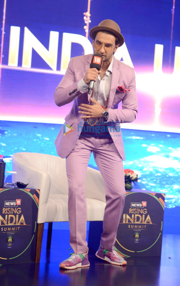 ranveer singh snapped at the news18 india rising summit 4