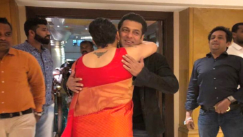 Salman Khan looked handsome with a broad smile at a friend’s wedding