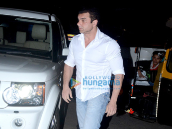 Sanjay Dutt and others grace the launch of Bunny Sanghavi's lounge 'B'