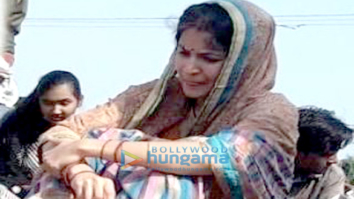 On The Sets Of The Movie Sui Dhaaga - Made In India