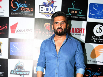 Suniel Shetty at box cricket event