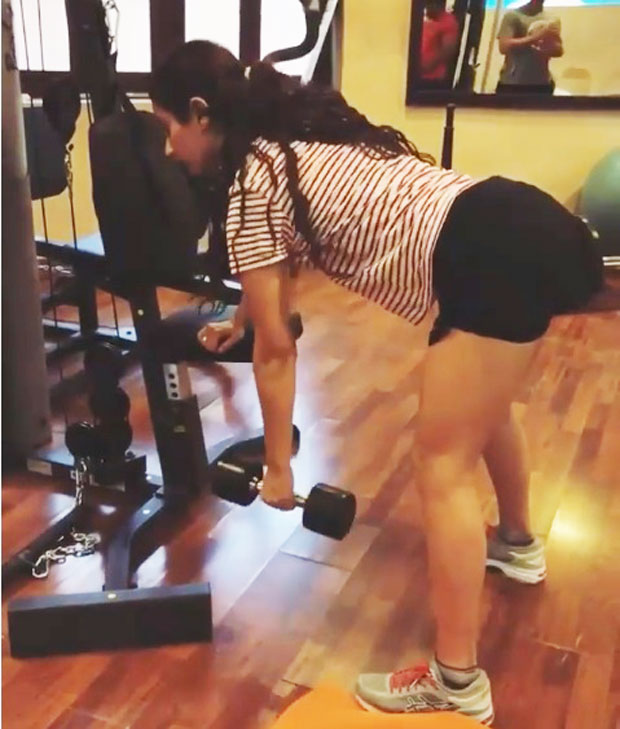 This SUPERSTAR videobombs Fatima Sana Shaikh's gym session video