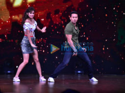 Tiger Shroff and Disha Patani snapped on the sets of DID Li’l Masters