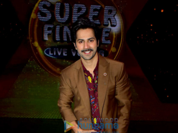 Varun Dhawan snapped on the sets of the show Super Dancer 2