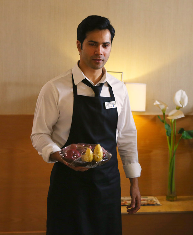 October: When Varun Dhawan was mistaken for a hotel employee by a tourist!