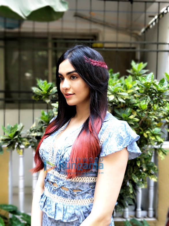 adah sharma looks like a disney princess at an event in bandra 2