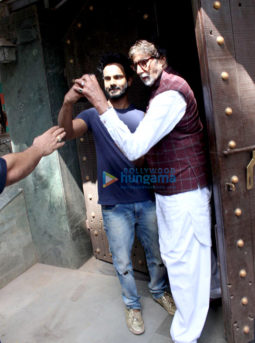 Amitabh Bachchan spotted at Aadesh Shrivastava's recording studio in Juhu