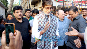 Amitabh Bachchan spotted in Versova