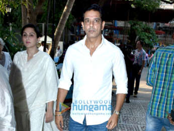 Celebs attend Vishal Bhardwaj's late mother's prayer meeting