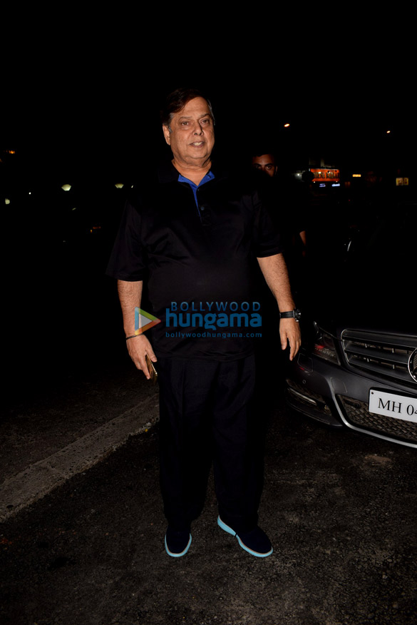 celebs grace jeetendras birthday celebrations in juhu 7