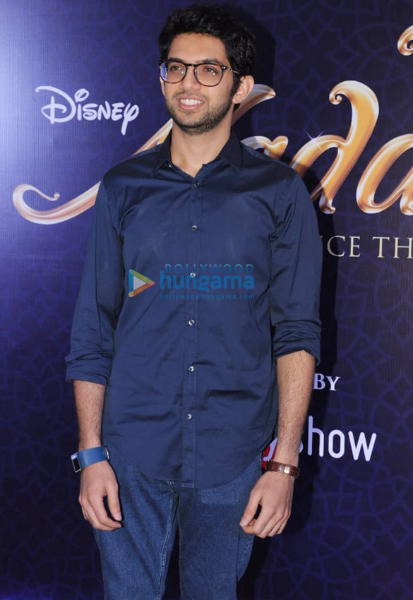 celebs grace the disney alladin book my show event 5
