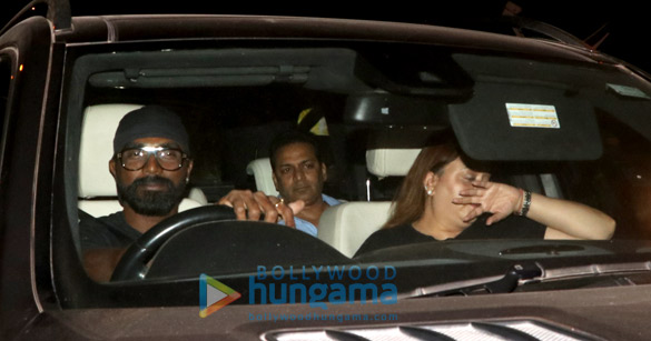 celebs visit salman khans home 12
