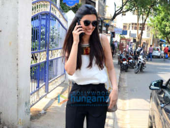 Daina Penty spotted at Taj Mahal Tea House in Bandra