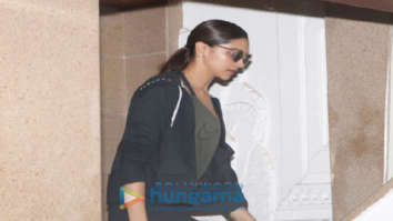 Deepika Padukone spotted at a clinic in Bandra