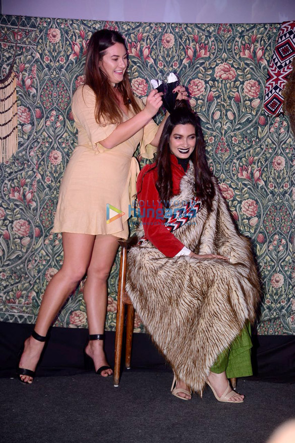 diana penty snapped at the new zealand tourism event 3