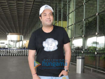 Disha Patani and Varun Sharma snapped at the airport