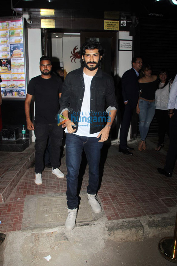 Harshvardhan Kapoor and Shibani Dandekar spotted at Bastian in Bandra Harshvardhan Kapoor and Shibani Dandekar spotted at Bastian in Bandra