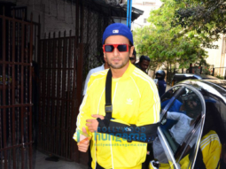 SPOTTED! Injured Ranveer Singh continues with Gully Boy and here’s the proof