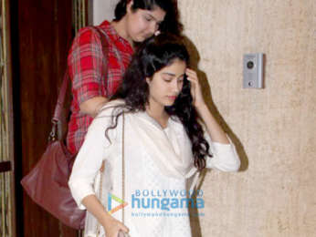 Janhvi Kapoor and Karishma Kapoor spotted at Manish Malhotra's house