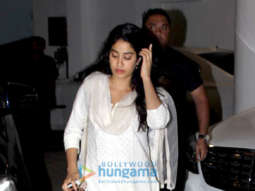 Janhvi Kapoor and Karisma Kapoor spotted at Manish Malhotra’s house