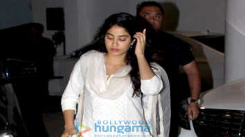 Janhvi Kapoor and Karisma Kapoor spotted at Manish Malhotra’s house