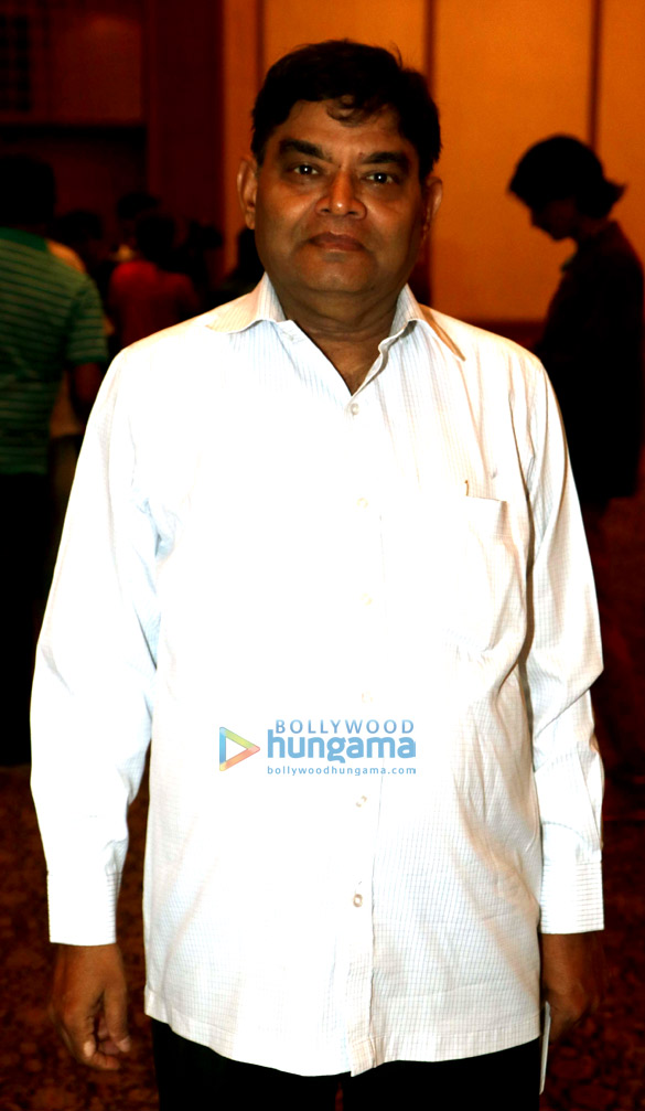 javed akhtar and iprs distribute royalty worth 13 crores 9
