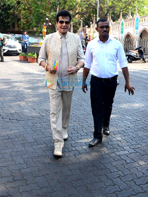 jeetendra spotted at mount mary church in bandra 3