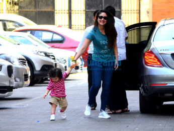 Kareena Kapoor Khan, Soha Ali Khan, Taimur Ali Khan and Inaaya Naumi spotted in a park In Bandra