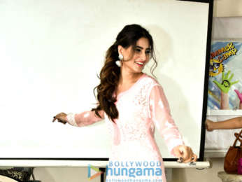 Karishma Sharma snapped visiting Smile Foundation (2)