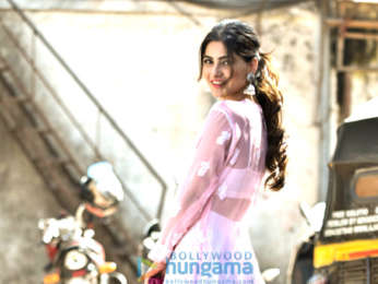 Karishma Sharma snapped visiting Smile Foundation (2)