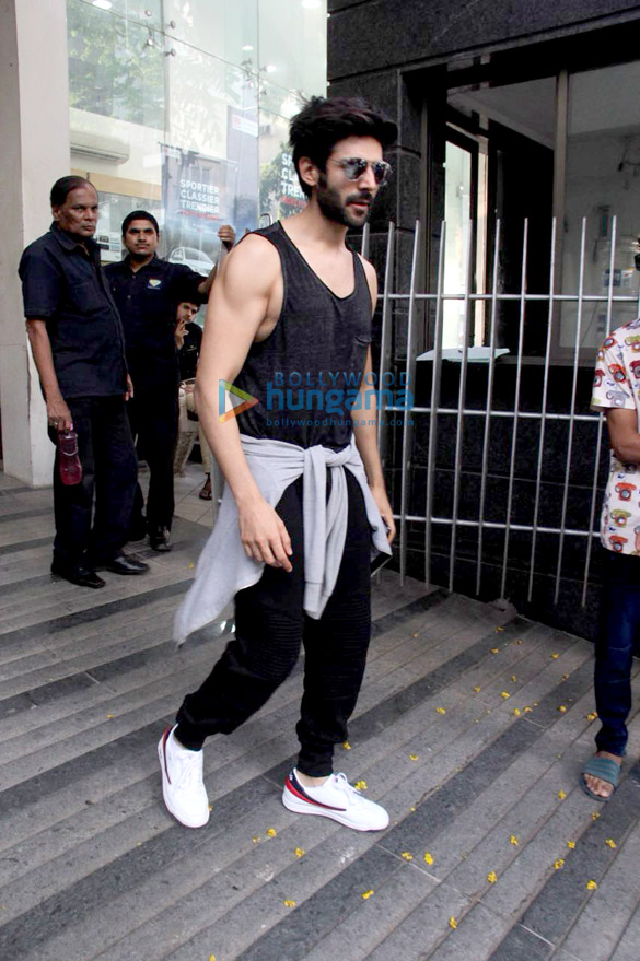 Kartik Aaryan spotted after a work-out session at the gym