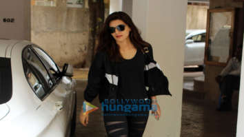 Kriti Sanon spotted at a clinic