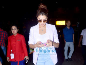 Kunal Khemu, Soha Ali Khan and others snapped at the airport