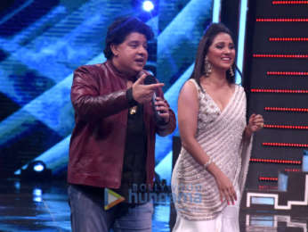 Lara Dutta and Sajid Khan at High Fever sets