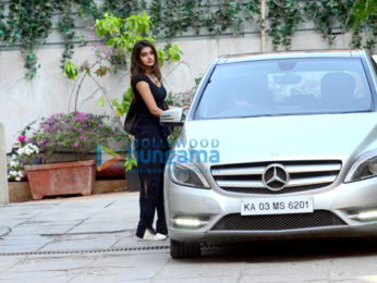 Nidhhi Agerwal spotted at gym in Bandra