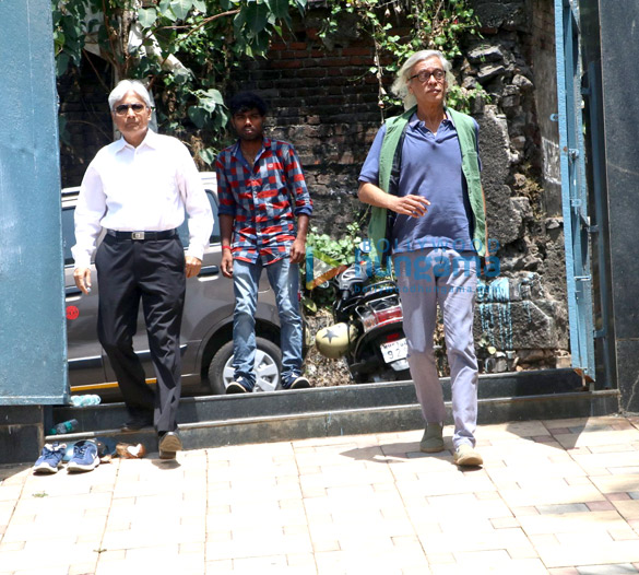 nikhil advanis mom funeral attended by celebs 5