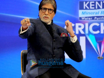 Rishi Kapoor and Amitabh Bachchan snapped promoting their film 102 Not Out at the Star Sports studio