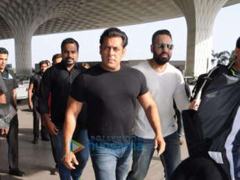 Salman Khan, Ramesh Tauraani, Jacqueline Fernandez snapped leaving for Daa Daabang tour in Delhi