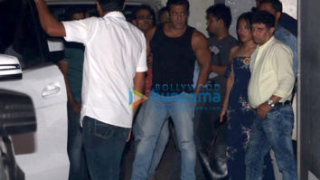 Salman Khan and Remo DSouza spotted at Ramesh S Taurani’s office