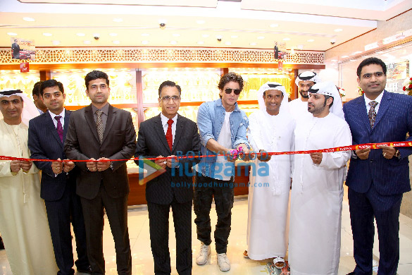 Shah Rukh Khan snapped in Dubai