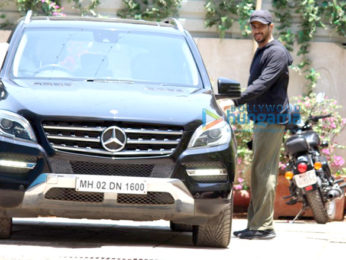 Shahid Kapoor and Sidharth Malhotra spotted at Reset gym in Bandra